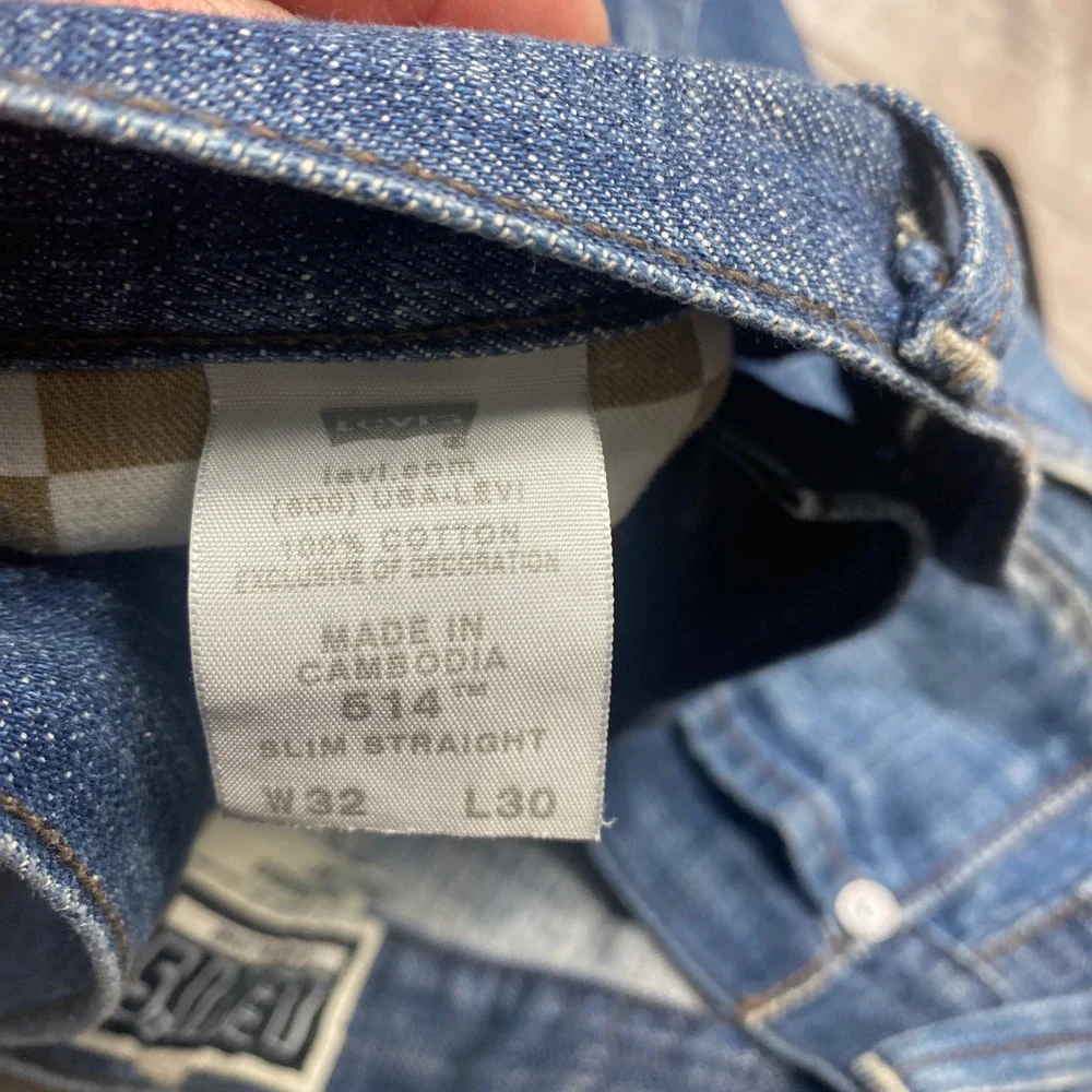 Vintage Levi's 514 Slim Straight Jeans Mens 32x30 Blue Denim Flap Pocket Y2K